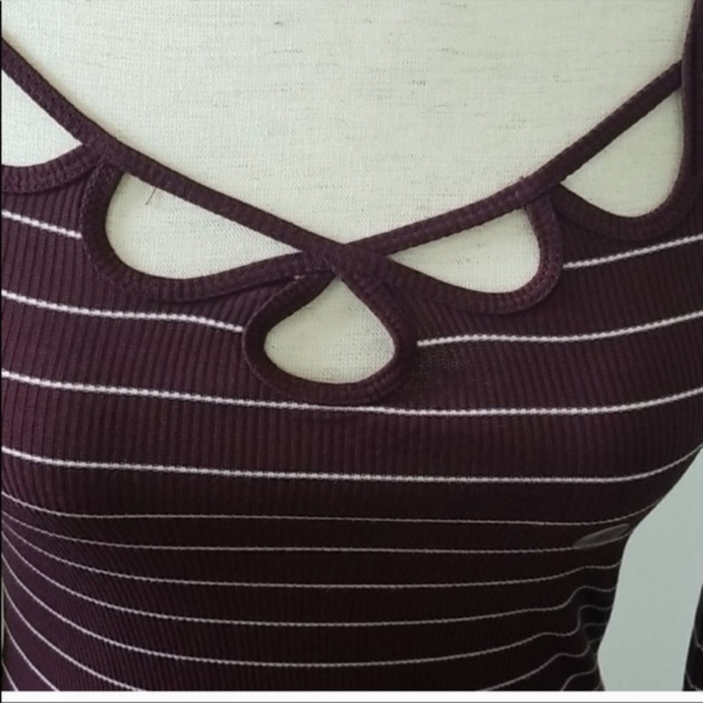 Aeropostale Fitted Top - Picture 2 of 7